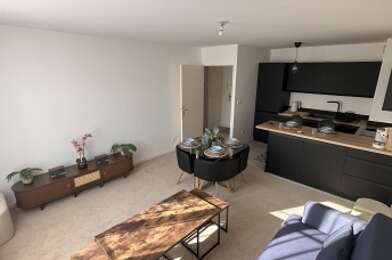 Appartement 3 pièces 920 €