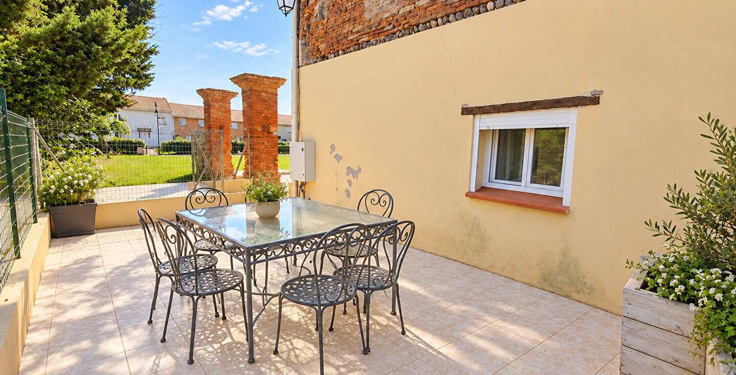 Saint Cézert - Appartement 2 pièces - 45m² + terrasse et parking — photo 1