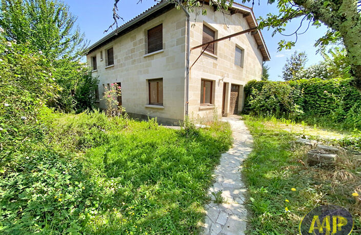 LE BOUSCAT Maison pierre à fort potentiel  248 m²  Terrain intime — photo 3