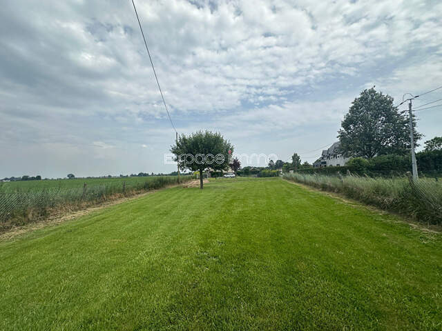 Terrain plat non viabilisé avec une superbe vue - 802m² - MONTVILLE — photo du bien