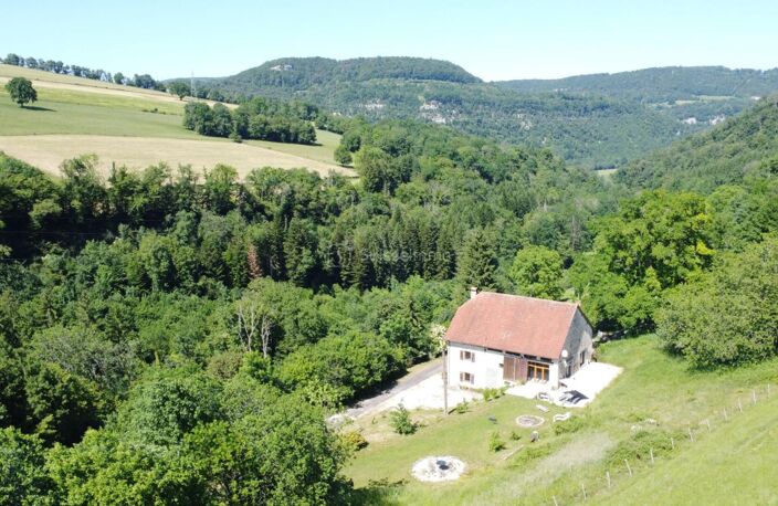 Corps de ferme isolé, 8 pièces 120 m2 - 59 ares de terrain — photo 2