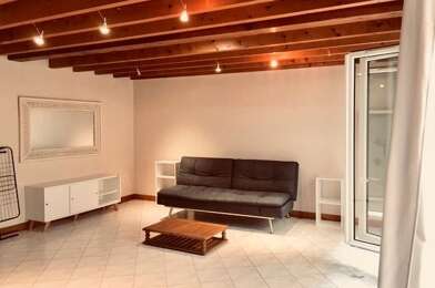 Appartement 3 pièces 1070 €
