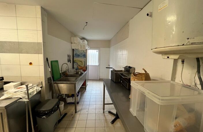 Bien Commercial À Vendre — photo 4