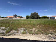 Terrain de 391m2 viabilisé à bâtir — photo 2