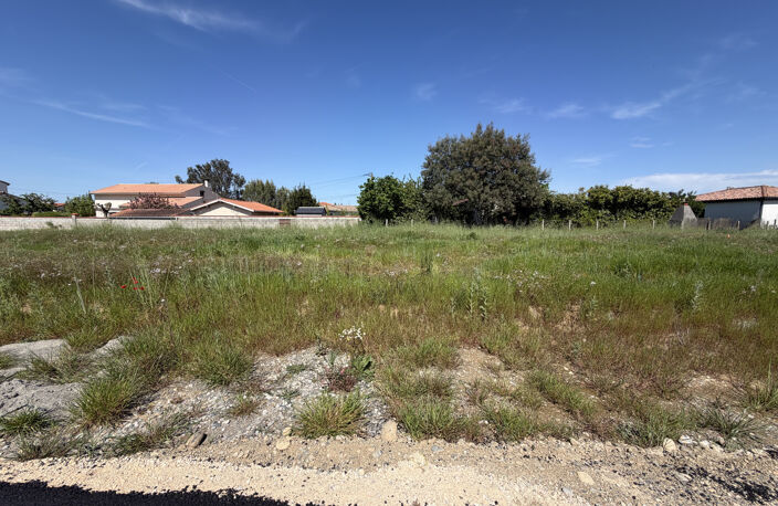 Terrain de 391m2 viabilisé à bâtir — photo 2