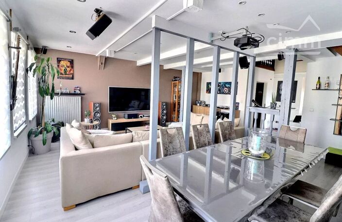 Appartement T6 de 161 m² à FORBACH (Bellevue) — photo 2
