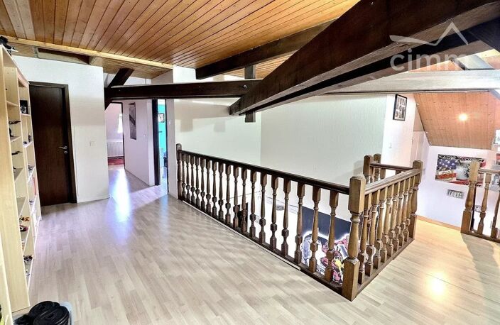 Appartement T6 de 161 m² à FORBACH (Bellevue) — photo 4