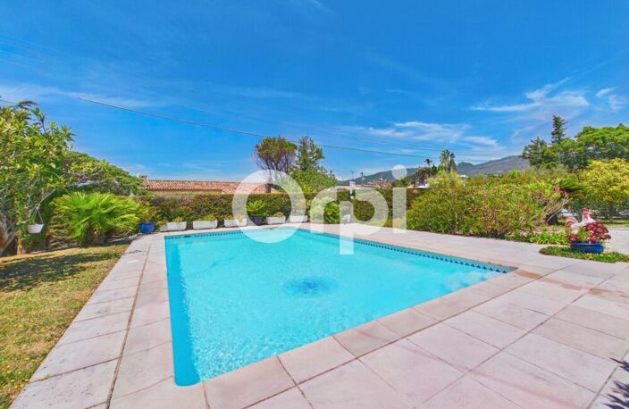 MINELLE - CALME - 3 CHAMBRES + STUDIO - GARAGE - PISCINE ET TERRAIN PLAT — photo 3