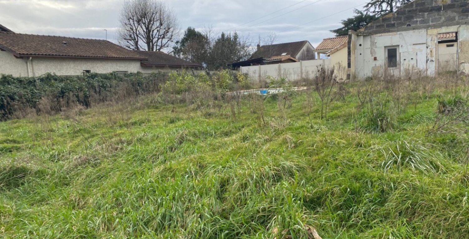 Terrain à bâtir à Baron (33750) — photo 1