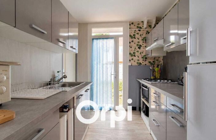 A 300m de la plage, agréable maison 2 chambres avec garage — photo 3