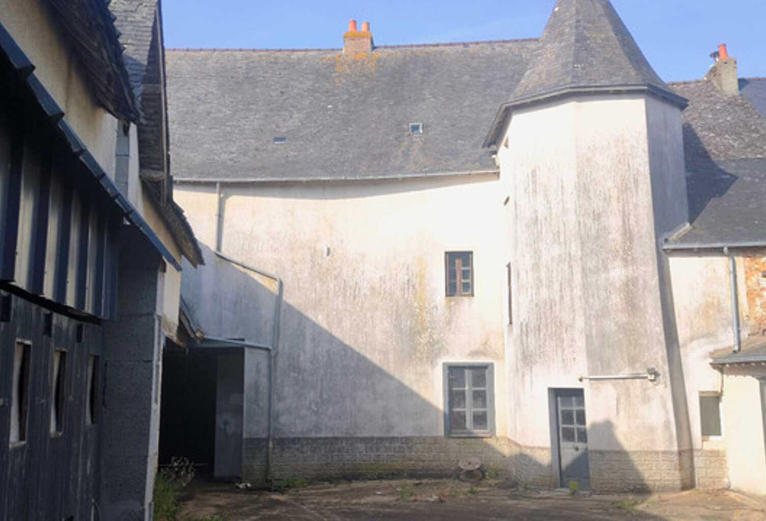 Ensemble immobilier Chémeré-le-Roi — photo 1