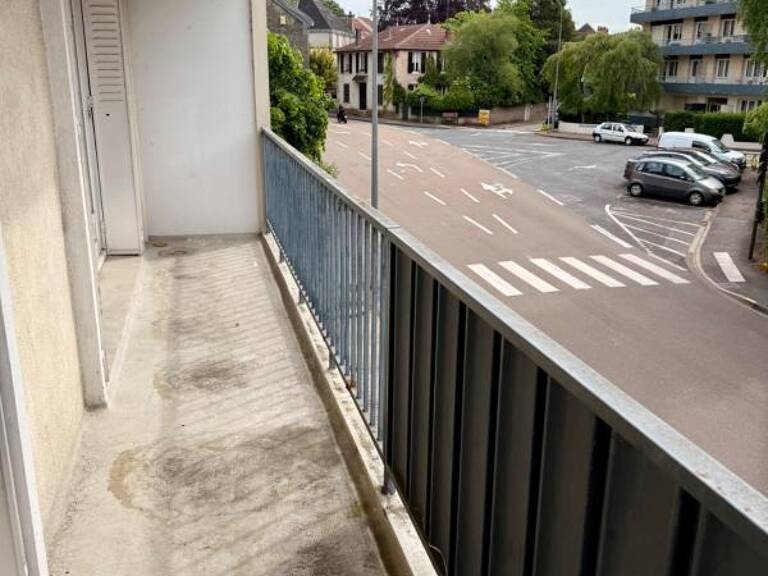 Appartement à vendre 3 pièces a SAINT DIZIER (52) — photo 1