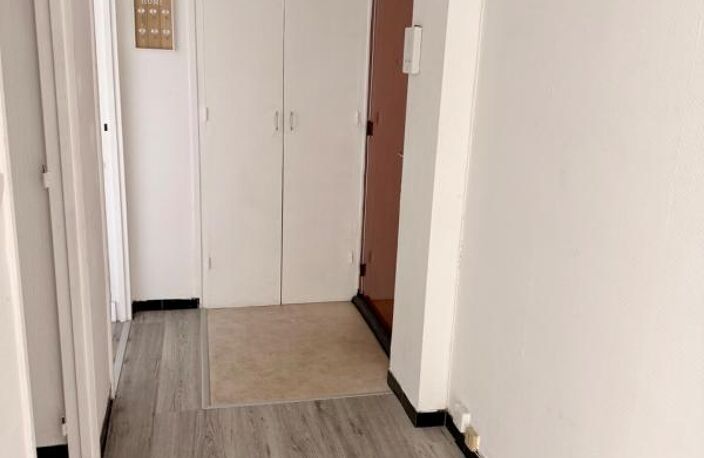 Appartement à vendre 3 pièces a SAINT DIZIER (52) — photo 4
