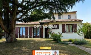 Maison 7 Pièces 150 m² à vendre à Saint-Laurent-sur-Sèvre (85290)
