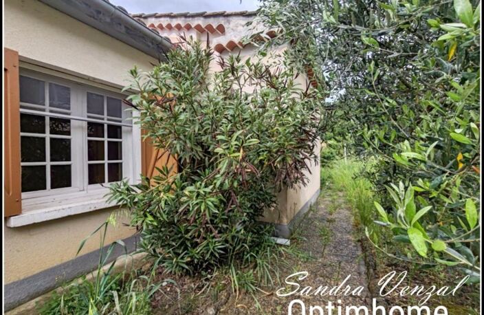 EXCLUSIVITE ! MAISON de PLAIN PIED avec JARDIN, GARAGE, CAVE et VERANDA — photo 5