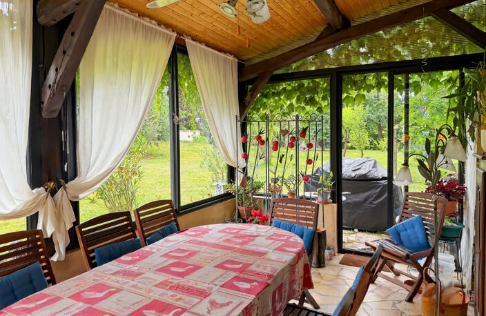 Propriété 358 m2 à vendre -avec 7700 m2 de parc - Maison 8 pièces de 234 m2, gîte de 124 m2 et piscine proche de MARCIAC (32) — photo 5