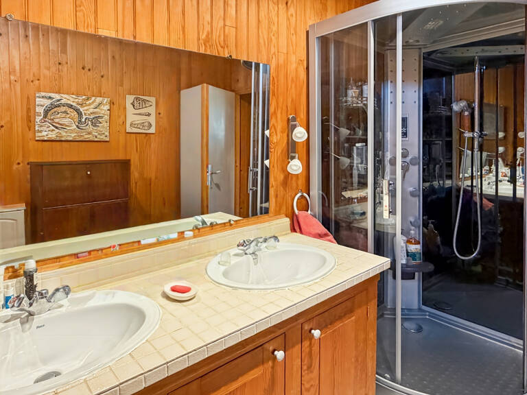 Propriété 358 m2 à vendre -avec 7700 m2 de parc - Maison 8 pièces de 234 m2, gîte de 124 m2 et piscine proche de MARCIAC (32) — photo 1