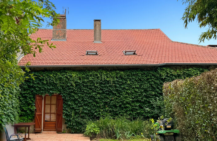 Propriété 358 m2 à vendre -avec 7700 m2 de parc - Maison 8 pièces de 234 m2, gîte de 124 m2 et piscine proche de MARCIAC (32) — photo 3