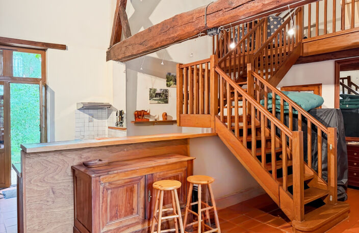 Propriété 358 m2 à vendre -avec 7700 m2 de parc - Maison 8 pièces de 234 m2, gîte de 124 m2 et piscine proche de MARCIAC (32) — photo 4