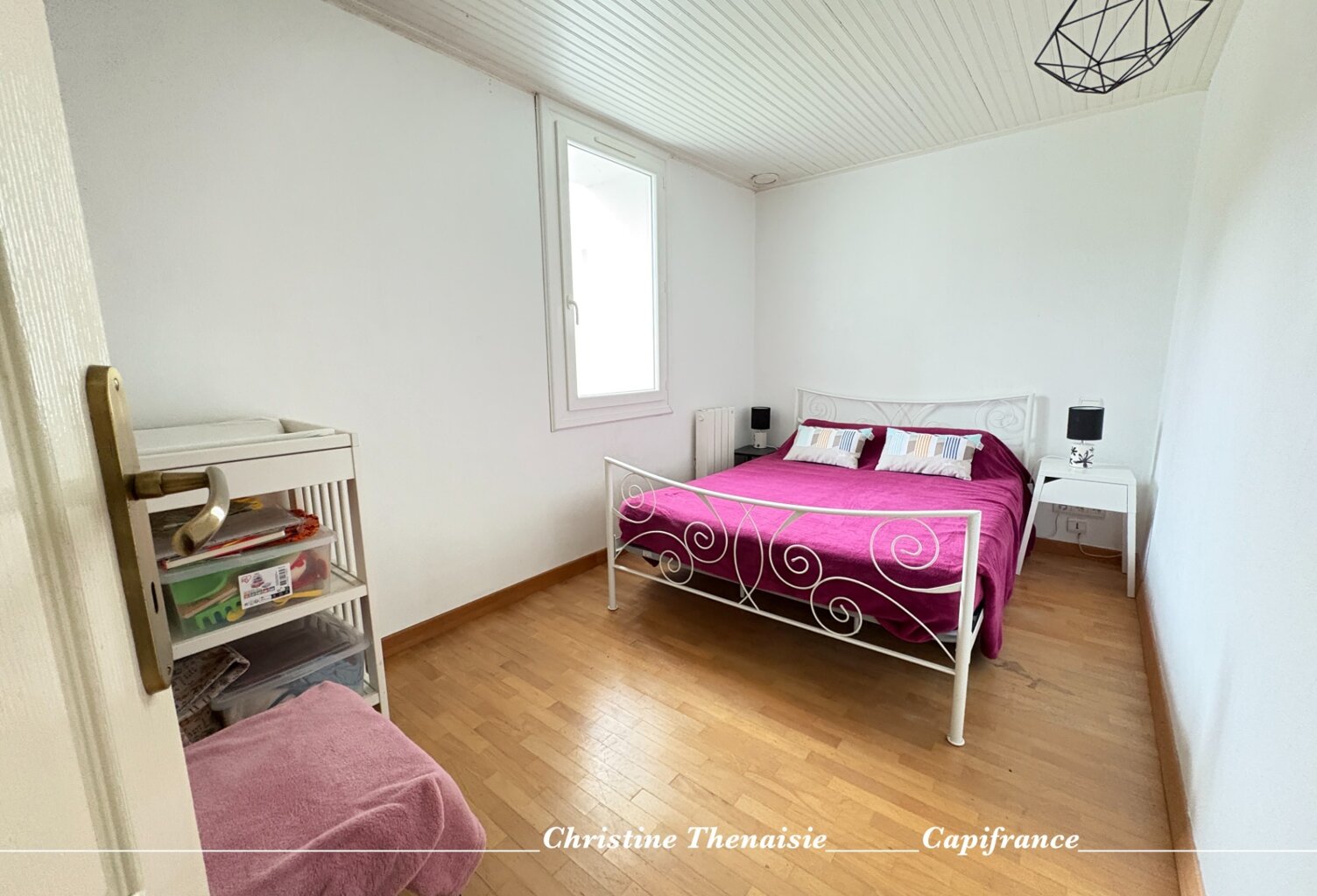 Maison de charme à vendre Plain-pied, 4 chambres dont 3 avec entrées indépendantes, Grand garage, Studio à aménager, 2 entrées sur 1200 m2 de terrain, SAINT HILAIRE DE RIEZ (85) — photo 1