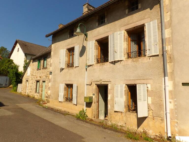 Maison à vendre 4 pièces GIAT (63) — photo 1