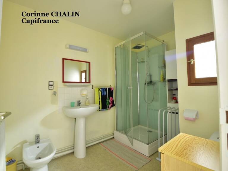 Maison à vendre 7 pièces 110m2 LE DONJON (03) — photo 1