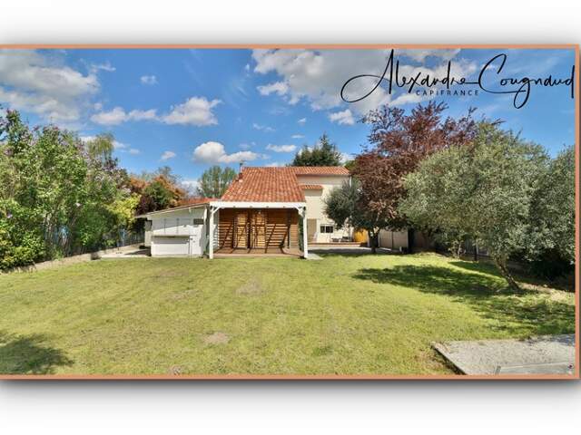 A vendre Sémalens (81) - Maison en pierre P5 rénovée d'environ 134 m² avec jardin — photo du bien