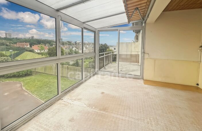 À VENDRE MAISON SEMI-INDIVIDUELLE - BOULOGNE SUR MER - VUE MER EXCEPTIONNELLE - 7 PIECES - JARDIN CLOS — photo 3