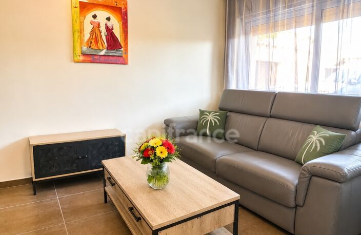 Maison plain pied de 80 m² avec 4 pièces, piscine avec jacuzzi et panneaux solaires à Vergèze — photo 2