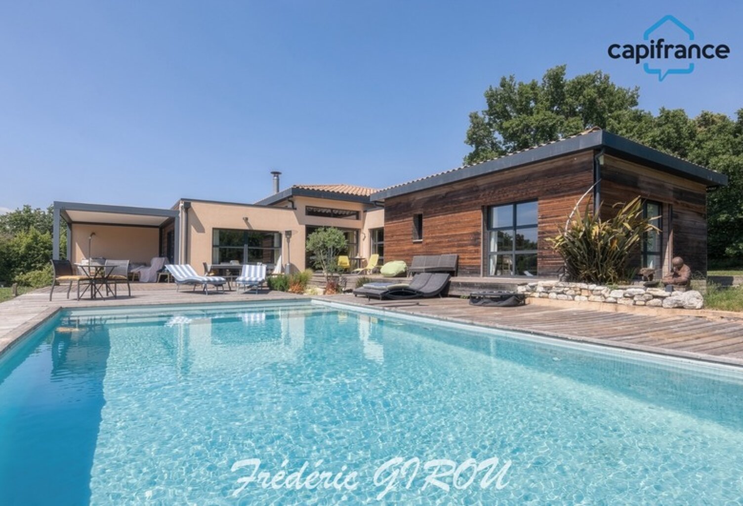 Maison en bois authentique et chaleureuse 6 pièces AIX EN PROVENCE - PUYRICARD — photo 1