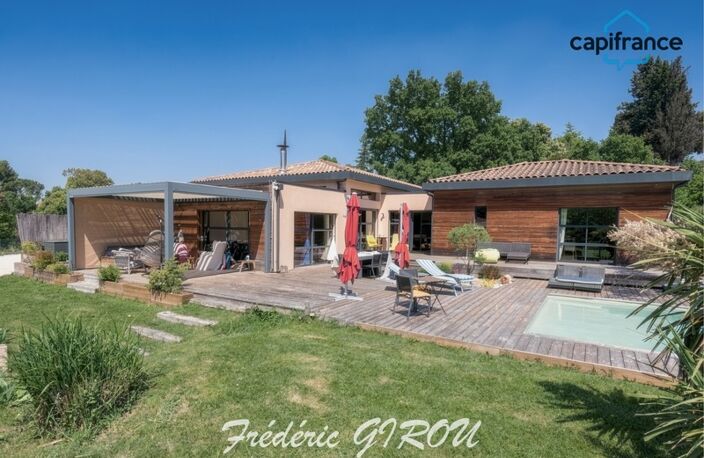 Maison en bois authentique et chaleureuse 6 pièces AIX EN PROVENCE - PUYRICARD — photo 3