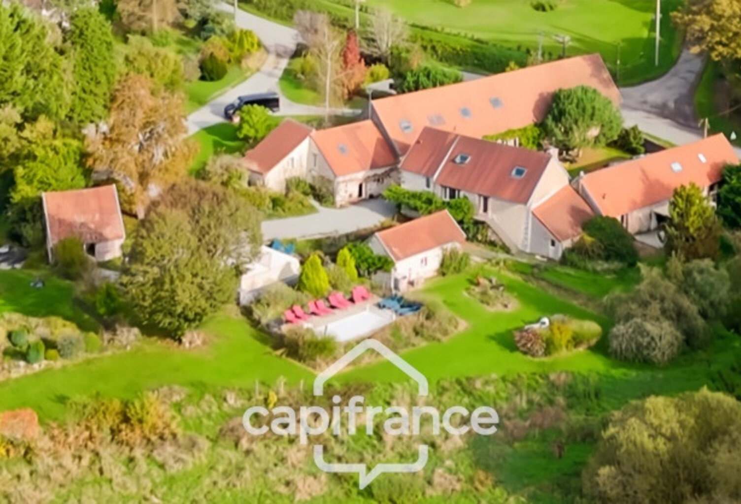À REPRENDRE – DOMAINE TOURISTIQUE – 5 CHAMBRES D’HÔTES + 3 GÎTES –  MURS + ACTIVITÉ — photo 1