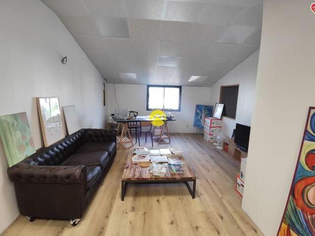 ENTREPOT BELLE VISIBILTE 500 M²  — photo du bien