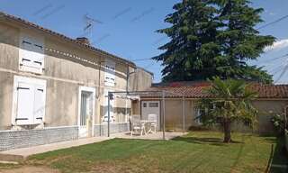 Maison 6 Pièces 133 m² à vendre à Saint-Martin-de-Saint-Maixent (79400)