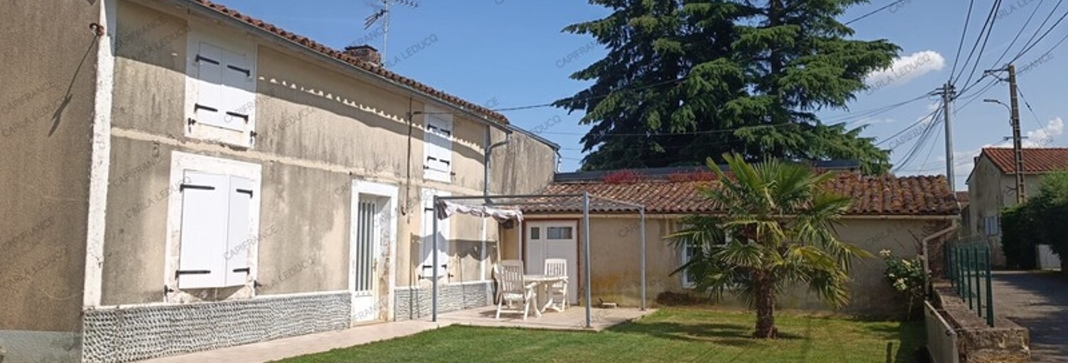 Maison 6 Pièces 133 m² à vendre à Saint-Martin-de-Saint-Maixent (79400)