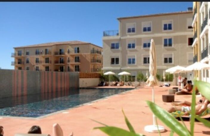 Appartement à vendre 2 pièces 35,10 m2 meublé à JUVIGNAC (34) résidence avec piscine secteur thermes + parking — photo 2