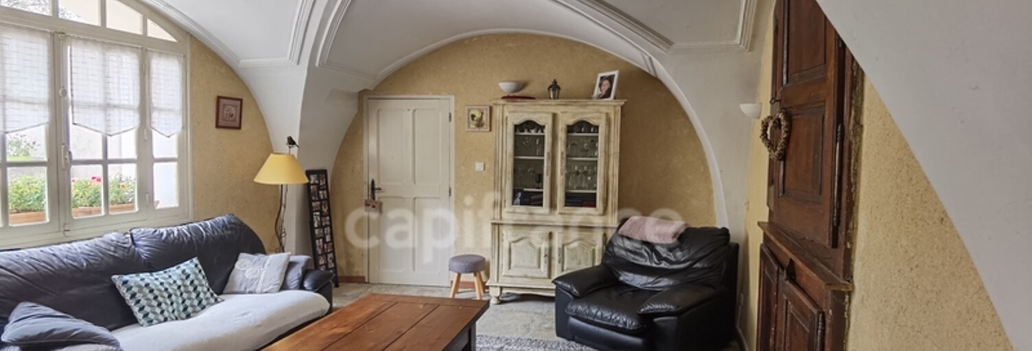 Maison 14 Pièces 548 m² à vendre à Uzès (30700)