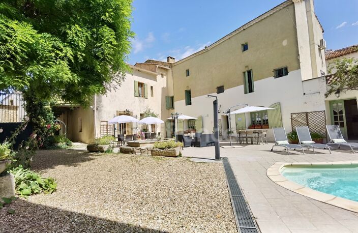 Dpt Gard (30), à vendre UZES propriete P14 de 548 m² - Terrain de 830,00 m² — photo 4