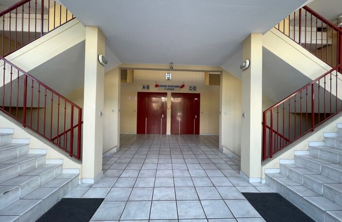 Bureau à vendre MOUGINS (06) - 56m2 — photo 4