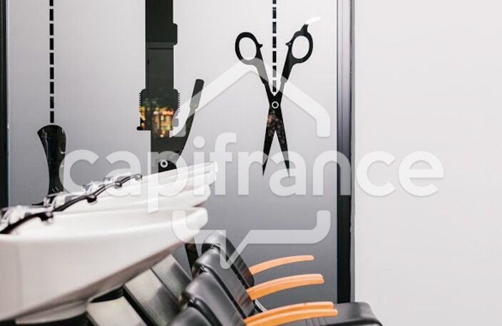 Salon de coiffure à vendre VILLEURBANNE (69) salon de coiffure 38m2+20m2 en mezzanine, vendu cause départ en retraite — photo 2