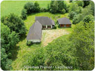 Maison à vendre 4 pièces JUMILHAC LE GRAND (24) Plain-pied 111m2, terrain 3479m2, garage 40m2, deux chambres et mezzanine — photo 2