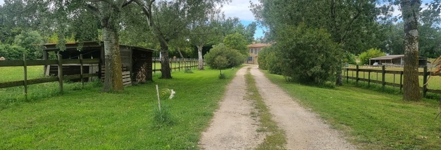 Maison 18 Pièces 532 m² à vendre à Arles (13200)