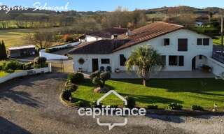 Maison 8 Pièces 219 m² à vendre à Saint-Cricq-Chalosse (40700)