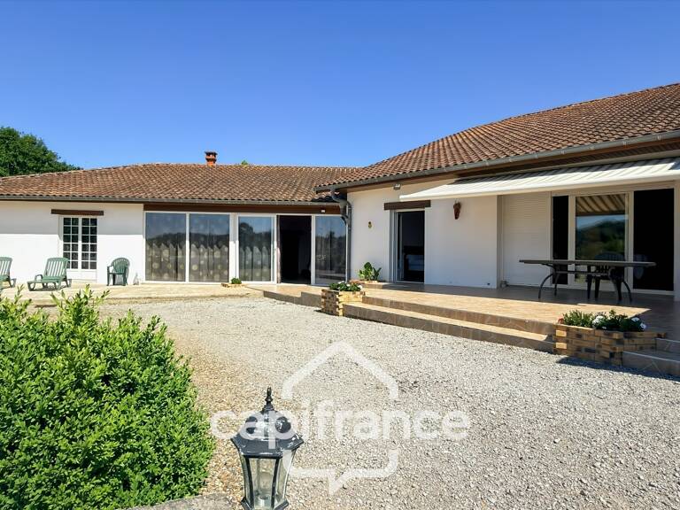 Saint Cricq Chalosse (40), Maison familiale de plain-pied avec dépendance - étang - sur 1 hectare de terrain en Chalosse — photo 1