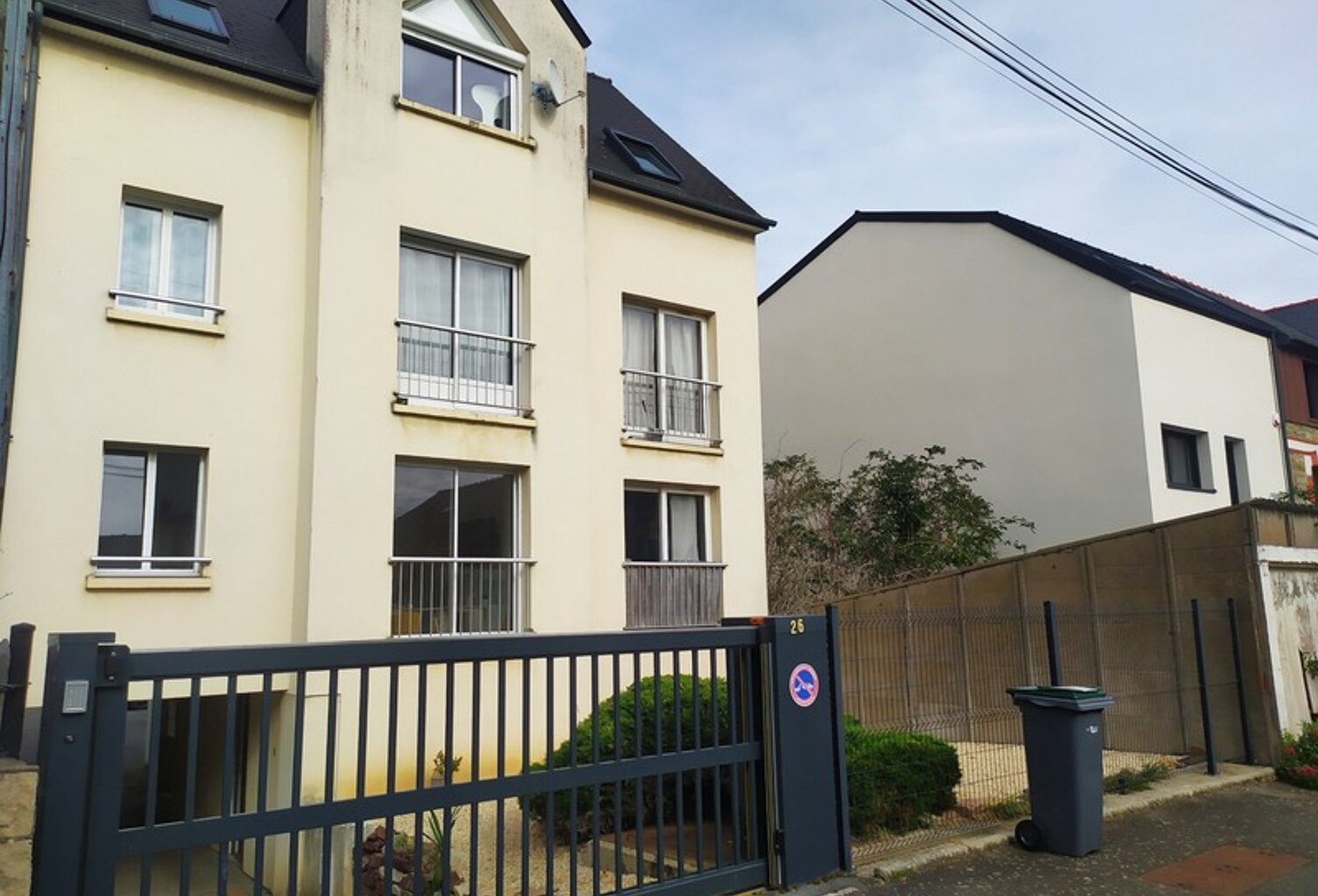 Dpt Ille et Vilaine (35), à vendre RENNES appartement T2 — photo 1