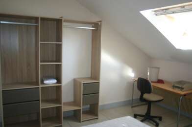 Appartement 1 pièces 360 €