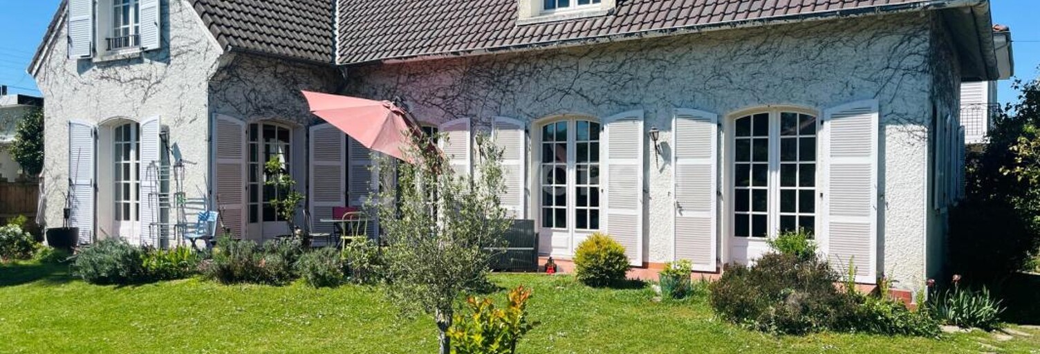 Maison 8 Pièces 175 m² à vendre à Pau (64000)