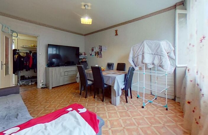 Appartement T3 lumineux vendu loué – Villeurbanne Perralière / Flachet - 125 000€ — photo 2