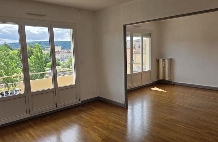 À VENDRE – Appartement T5 de 111 m² avec balcon, garage et cave – Vesoul — photo 3
