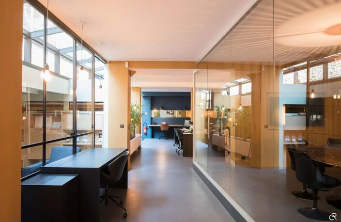 LOFT Clé en main avec mobilier design, surface de 265 m² tout compris charges et mobilier inclus à 7990 € HT/mois. Possibilité vente — photo 4